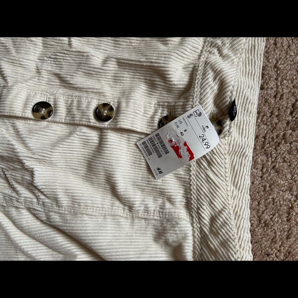 Corduroy button skirt NWT - Picture 4 of 5